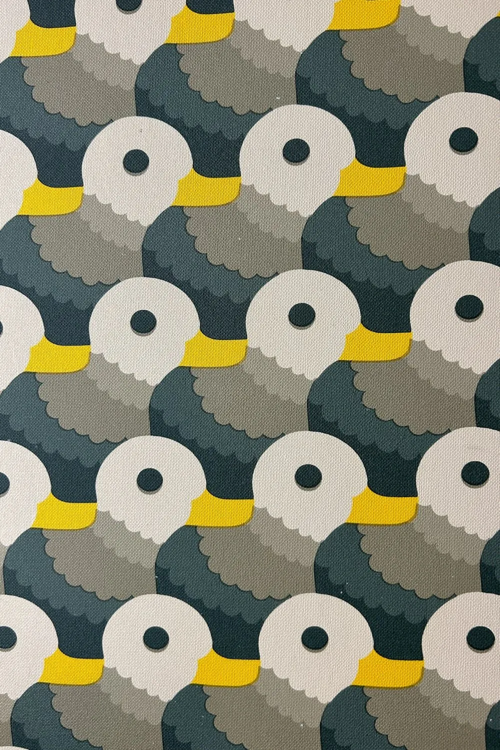 a wallpaper pattern of ducks