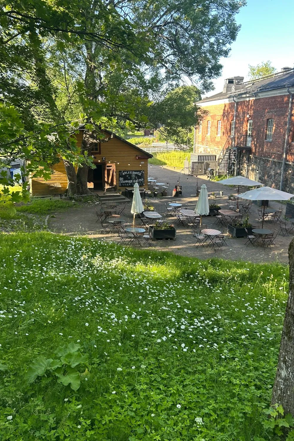 empty restaurant on Suomenlinna Island, Helsinki
